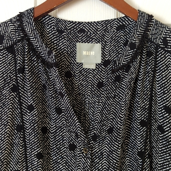 Maeve Anthropologie Galen Dotted Chevron Quarter Sleeve Mini Shift Dress Black M - Picture 3 of 13